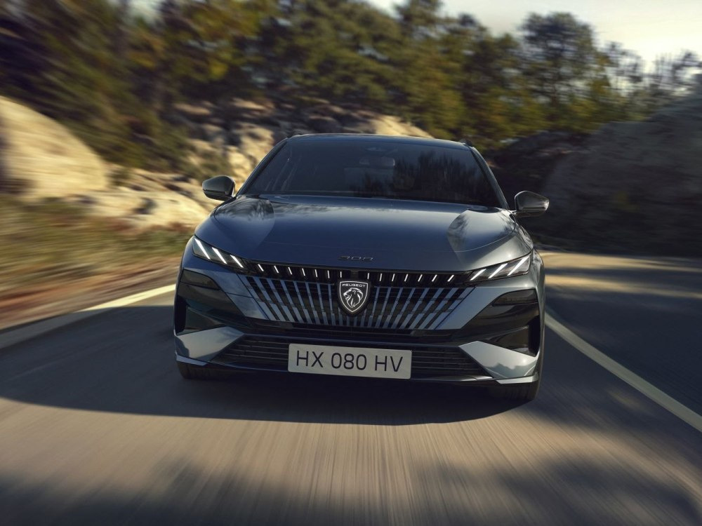Peugeot 308 SW 2025 -koeajo: tyylikäs ja käytännöllinen farmari