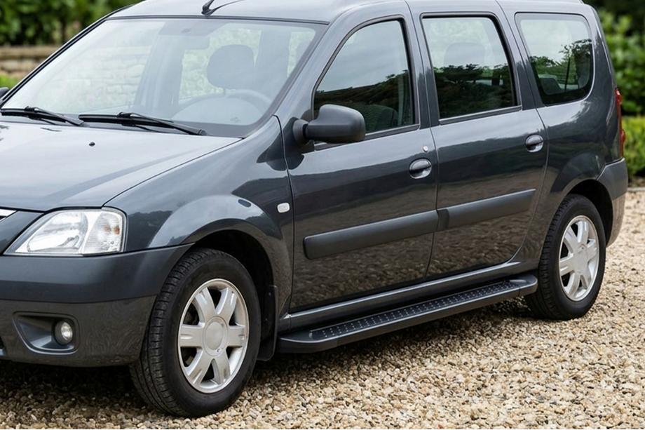 Dacia Logan MCV 2004–2014 Allmond Black sivuportaat (2 kpl, alumiini) Image