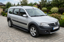 Dacia Logan MCV 2004–2014 Sivuporrast Bosphorus Black (2 kpl, alumiini) kuva 3