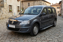Renault Logan MCV 2005–2013 Sunrise-astinlaudat (2 kpl, alumiini) kuva 1