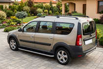 Renault Logan MCV 2005–2013 Tayga Grey -sivuaskelmat (2 kpl, alumiini) kuva 1