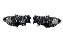 BMW X5 G05 2019–2026 Etulyhdyt facelift Black Shadow Line (vaatii puskurin vaihdon) kuva 5