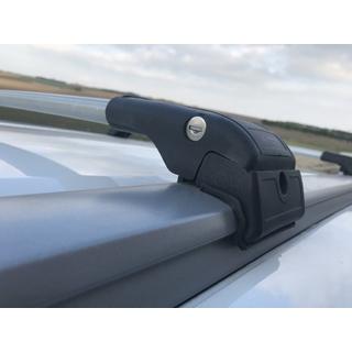Kattotelineen poikkitangot integroituihin kattokaiteisiin, lukittavat WingCarrier V2 (2 kpl) Renault Lodgy 2013–2022 kuva 2