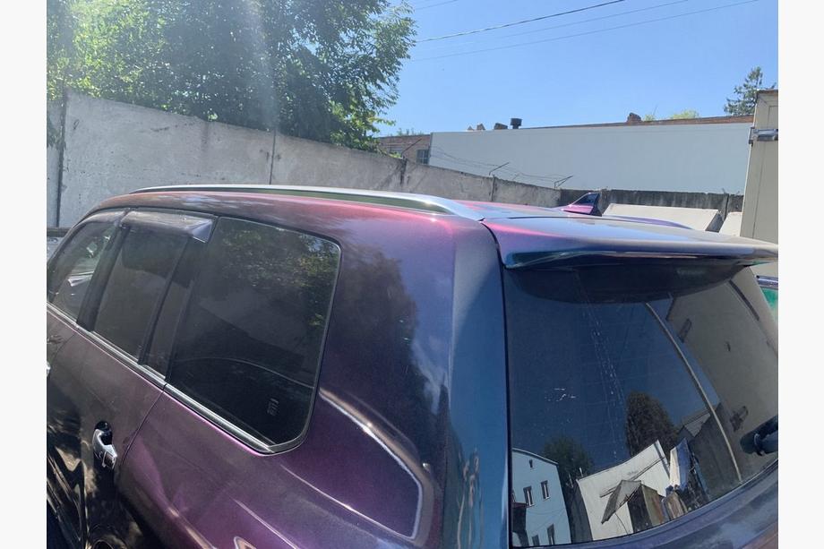 Lexus LX570/450d 2008–2022 Kattotelineen poikkitangot integroituihin kattokaiteisiin, lukittavat WingCarrier V2 (2 kpl) Image