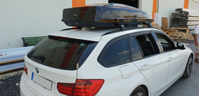 BMW 5-sarja F10/F11 2010–2016 Kattotelineen poikkitangot integroituihin kattokaiteisiin, lukittavat WingCarrier V2 (2 kpl) Harmaa kuva 19