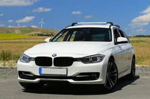 BMW 5-sarja F10/F11 2010–2016 Kattotelineen poikkitangot integroituihin kattokaiteisiin, lukittavat WingCarrier V2 (2 kpl) kuva 20