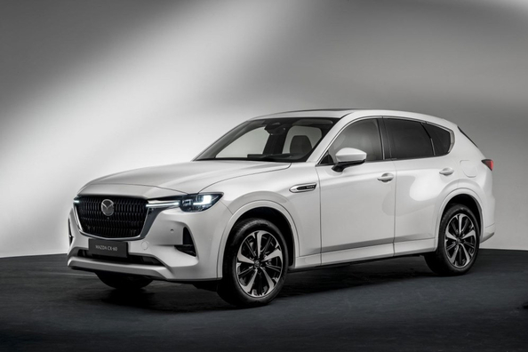 Mazda CX-60: Premium-crossoverin koeajo