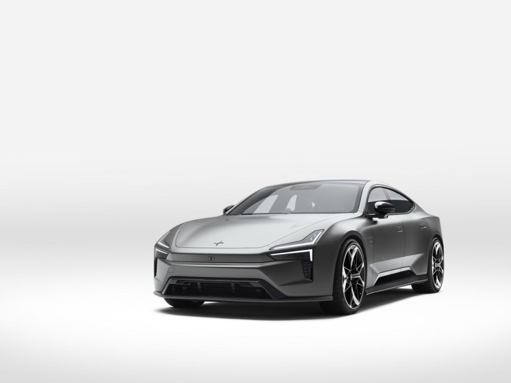 Polestar 5 2025 -koeajo: sähköinen lippulaivasedan