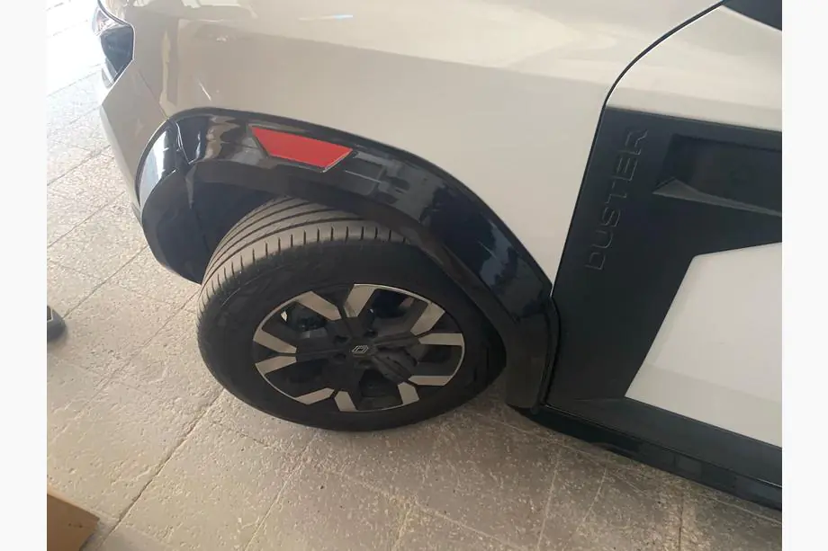 Dacia Duster 2024– Lokasuojan kaarilistat EuroCap (musta matta, ABS) Image