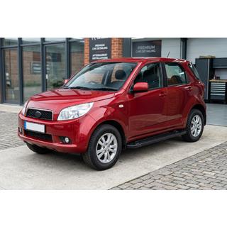RedLine Black sivuporrastangot (2 kpl, alumiini) Daihatsu Terios 2006–2017 kuva 1