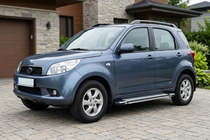 Daihatsu Terios 2006–2017 Rainbow sivuportaat (2 kpl, alumiini) kuva 1