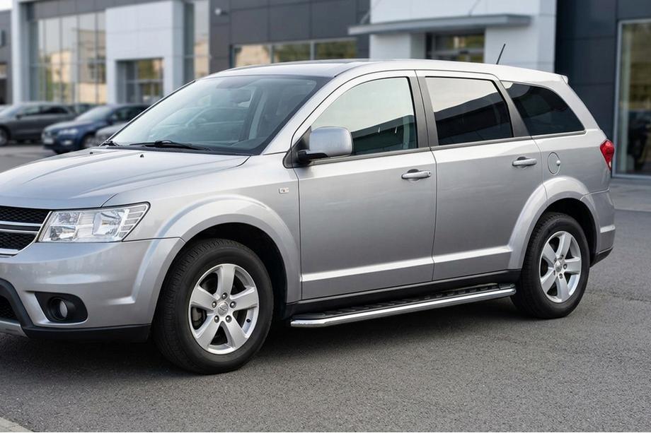 Fiat Freemont 2011–2016 Maydos V1 sivuportaat (2 kpl, alumiini ↗ ruostumaton teräs) Image