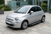 Fiat 500/500L 2013–2022 RedLine V1 sivuportaat (2 kpl, alumiini) kuva 1