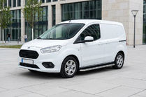 Ford Courier 2014–2023 Maydos V1 sivuportaat (2 kpl, ruostumaton teräs) kuva 1