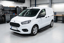 Ford Courier 2014–2023 Sivuporrast Bosphorus Black (2 kpl, alumiini) kuva 1