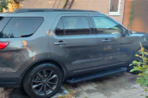 Ford Explorer 2011–2019 Allmond Black sivuaskelmat (2 kpl, alumiini) kuva 3