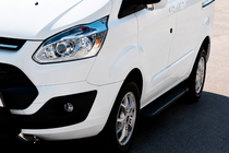 Ford Custom 2013–2022 Allmond Black sivuaskelmat (2 kpl, alumiini) kuva 1
