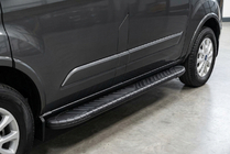 Ford Custom 2013–2022 Sivuporrast Bosphorus Black (2 kpl, alumiini) kuva 1