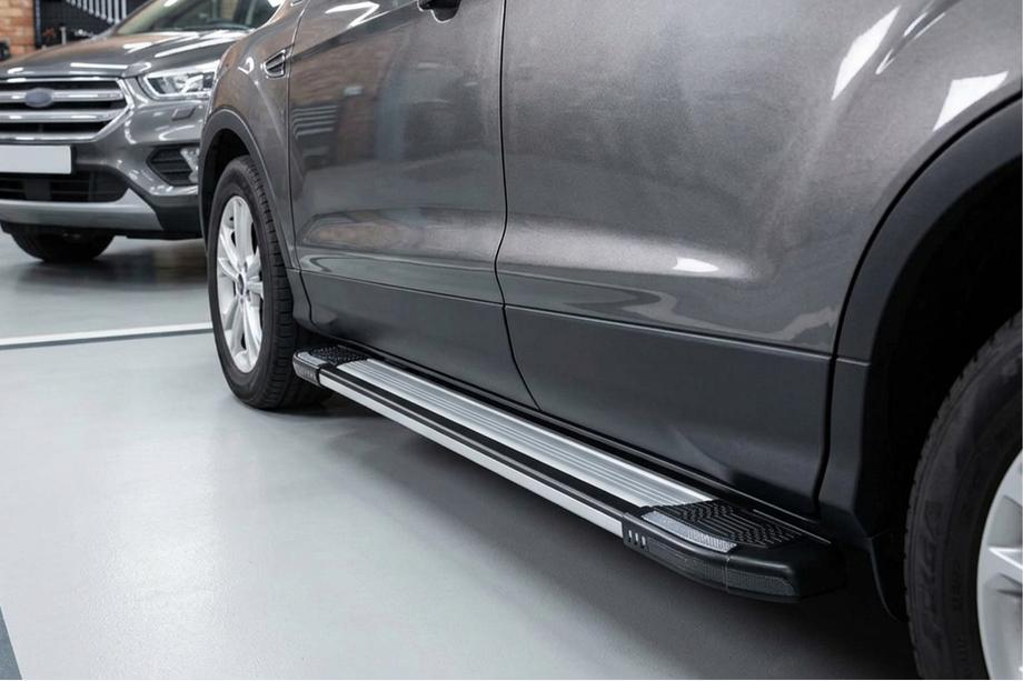 Ford Kuga/Escape 2013–2019 Rainbow sivuportaat (2 kpl, alumiini) Image