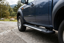 Ford Ranger 2007–2011 Line-astinlaudat (2 kpl, alumiini) kuva 1