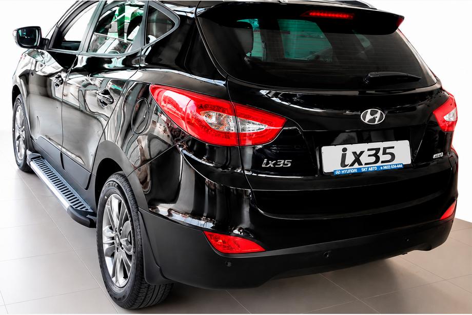 Hyundai IX-35 2010–2015 Line-sivuporrassarja (2 kpl, alumiini) Image