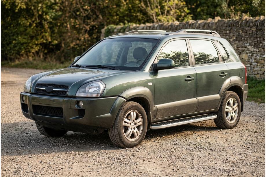 Hyundai Tucson JM 2004– Sivuportaat Tayga Grey (2 kpl, alumiini) Kuva 1