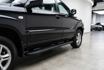 Kia Sportage 2004–2010 Bosphorus Black sivuastinlaudat (2 kpl, alumiini) kuva 1