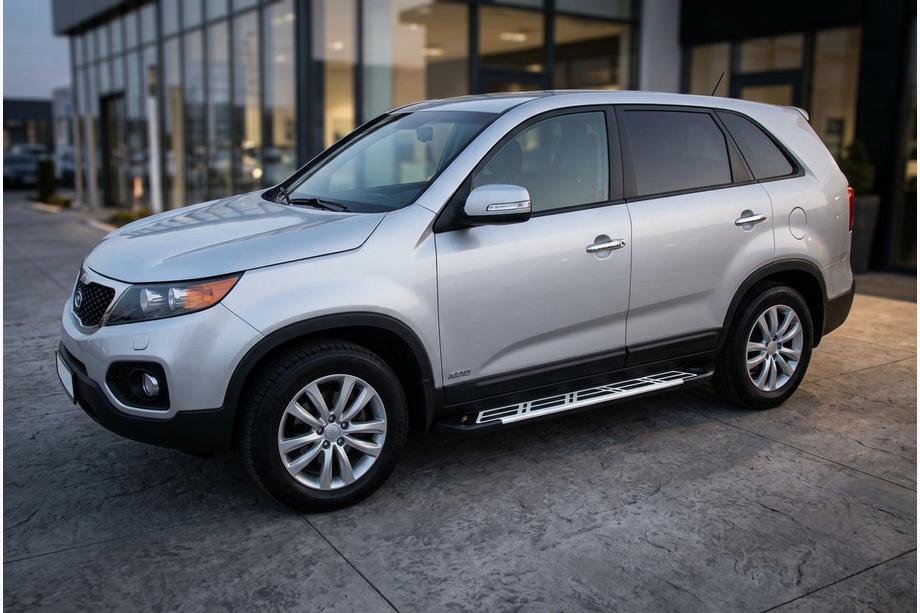 Kia Sorento II XM 2009–2014 Sunrise sivuportaat (2 kpl, alumiini) Image