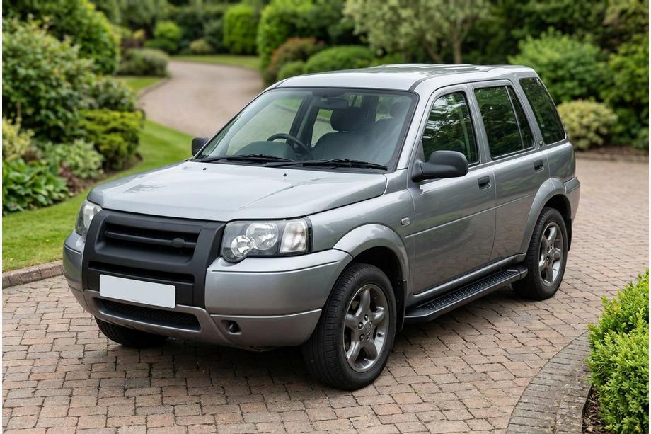 Land Rover Freelander I 1997–2006 Allmond Black sivuportaat (2 kpl, alumiini) Image