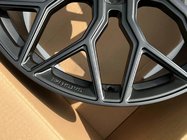 Audi Q8 2018– Taotut vanteet OEM R21 V1 (4 kpl) kuva 4