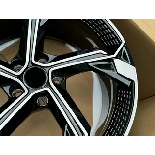 Taotut OEM-vanteet R19 (4 kpl) Audi A4 B9 2015–2024 kuva 2