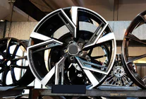 Audi A5 2016–2025 Taotut OEM-vanteet R20 (4 kpl) kuva 1