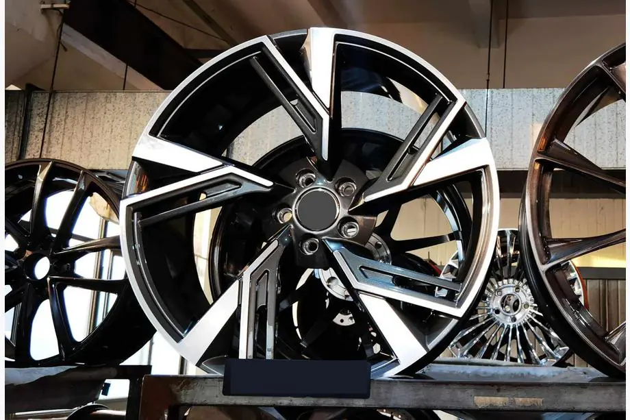 Audi A5 2016–2025 Taotut OEM-vanteet R20 (4 kpl) Image