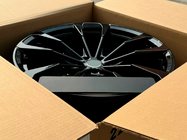Audi Q8 2018– Taotut OEM-vanteet R22 V3 (4 kpl) kuva 6