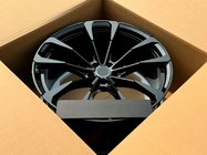 Audi Q8 2018– Taotut OEM-vanteet R22 V3 (4 kpl) kuva 4
