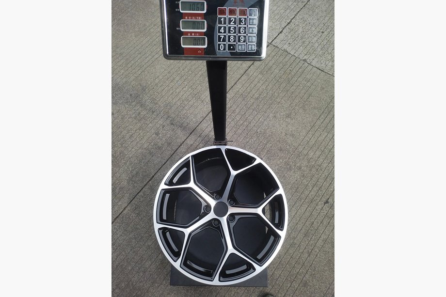 Audi A5 2016–2025 Taotut OEM-vanteet R19 (4 kpl) Kuva 11