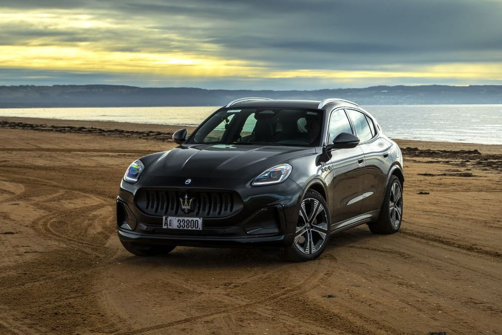 Maserati Grecale -koeajo: Sähköversio Folgore