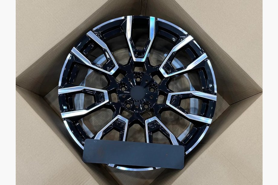 BMW XM G09 2022– Taotut vanteet OEM R21 V2 (4 kpl) Image