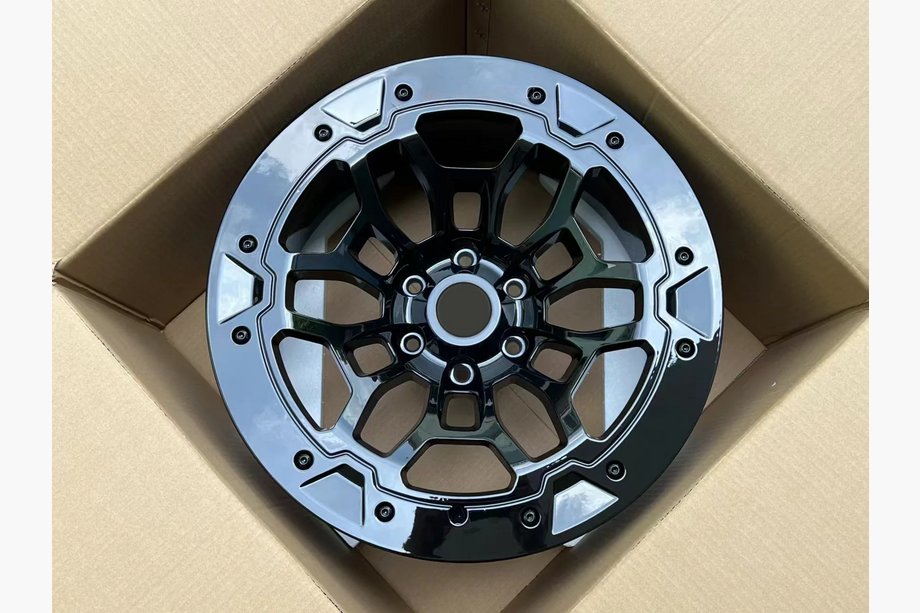 Dodge RAM (DT) 2018– OEM-taotut vanteet R18 (4 kpl) Image