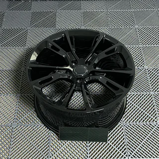 Taotut OEM-vanteet R20 V2 (4 kpl) kuva 3