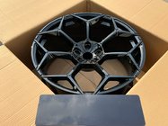Lamborghini Urus 2018– Taotut vanteet OEM R23 V4 (4 kpl) kuva 3