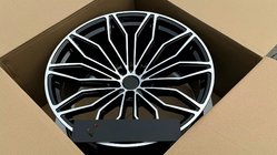 Lamborghini Urus 2018– OEM R23 V10 taotut vanteet (4 kpl) kuva 6