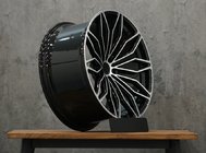 Lamborghini Urus 2018– OEM R23 V10 taotut vanteet (4 kpl) kuva 1