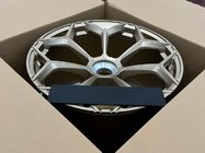 Lamborghini Aventador 2011–2022 Taotut OEM-vanteet R20/R21 V8 (4 kpl) kuva 4