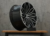 Lamborghini Urus 2018– Taotut vanteet OEM R23 V13 (4 kpl) kuva 1
