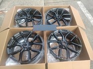 Range Rover Sport 2014–2022 OEM taotut vanteet R21 (4 kpl) kuva 6