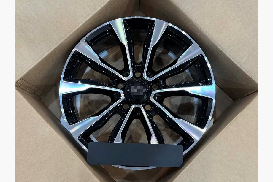 Lexus LX570/450d 2008–2022 Taotut OEM-vanteet R22 (4 kpl) Image