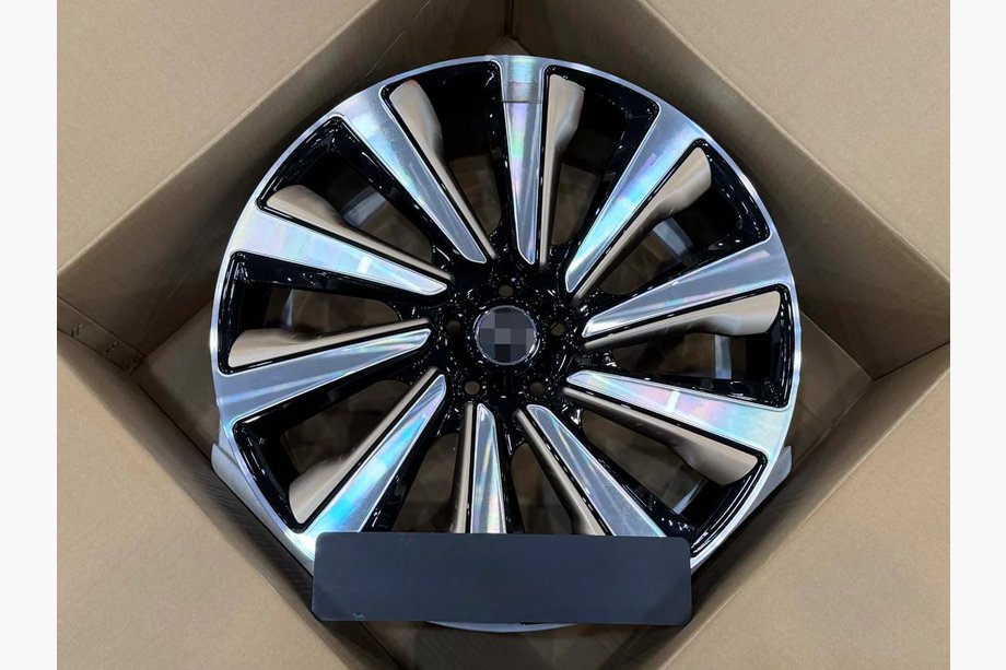 Lexus RX 2022– OEM taotut vanteet R21 (4 kpl) Image