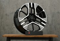 Maserati GranTurismo 2007–2019 OEM taotut vanteet R20/R21 (4 kpl) kuva 1