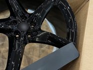 Maserati Levante 2016– Taotut OEM-vanteet R22 R23 (4 kpl) kuva 11